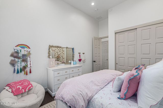 2816 E CLARK Drive, Gilbert, AZ 85297