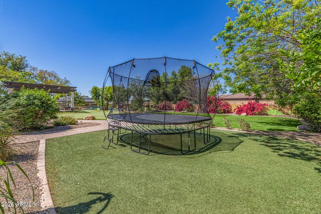 2816 E CLARK Drive, Gilbert, AZ 85297