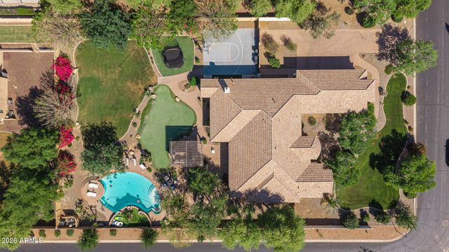 2816 E CLARK Drive, Gilbert, AZ 85297