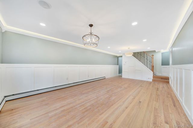 1852 E 34th Street, Brooklyn, NY 11234