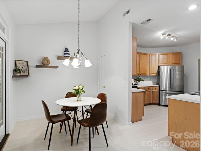 412 Silo Drive, Asheville, NC 28806