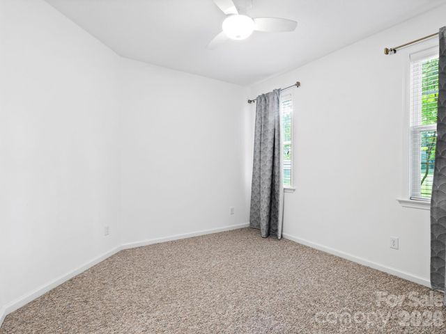 412 Silo Drive, Asheville, NC 28806