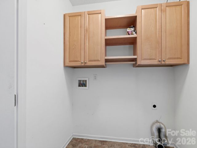 412 Silo Drive, Asheville, NC 28806