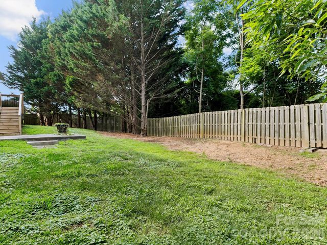 412 Silo Drive, Asheville, NC 28806