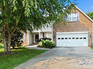 412 Silo Drive, Asheville, NC 28806