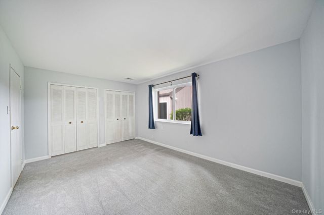 194 Strathmore Gate Drive, Stony Brook, NY 11790
