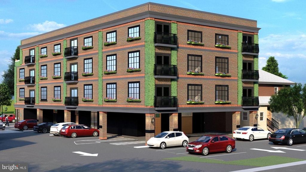 817 W MAIN ST, Lansdale, PA 19446