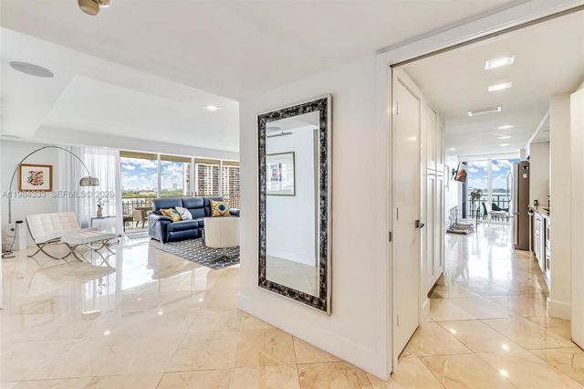 11113 Biscayne Blvd 1258, Miami, FL 33181