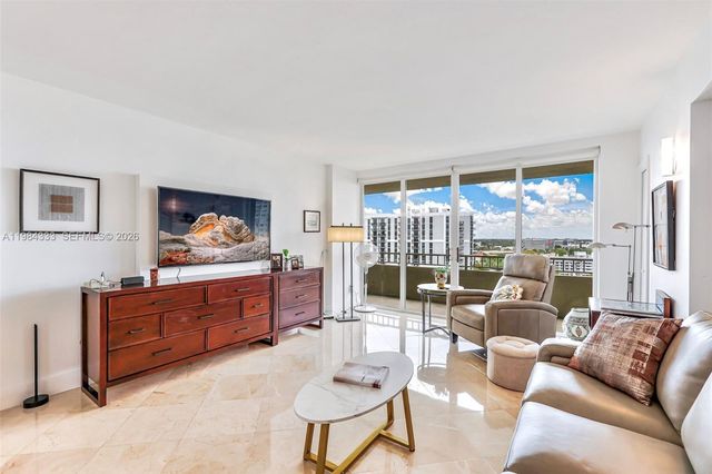 11113 Biscayne Blvd 1258, Miami, FL 33181