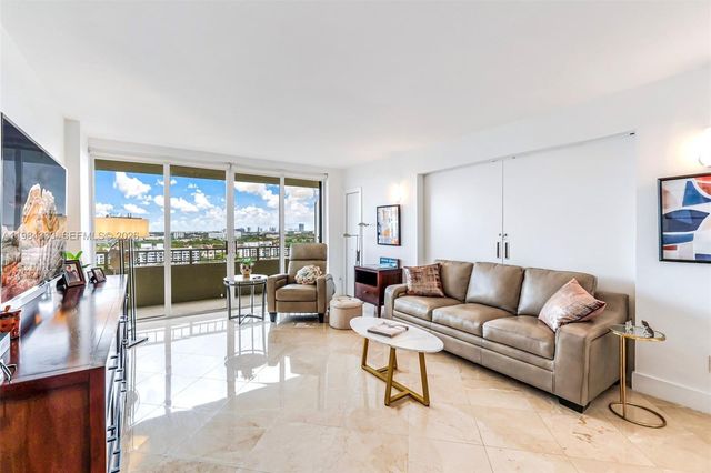 11113 Biscayne Blvd 1258, Miami, FL 33181