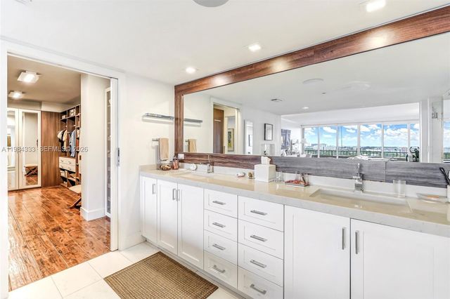 11113 Biscayne Blvd 1258, Miami, FL 33181