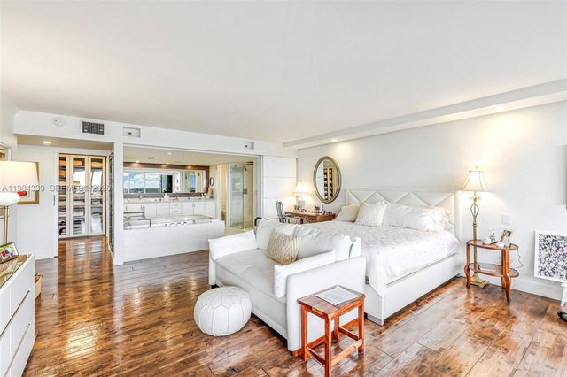 11113 Biscayne Blvd 1258, Miami, FL 33181