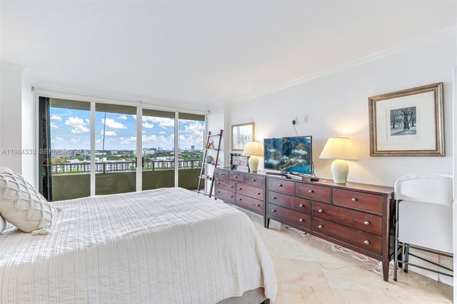 11113 Biscayne Blvd 1258, Miami, FL 33181