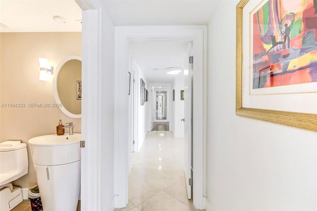 11113 Biscayne Blvd 1258, Miami, FL 33181