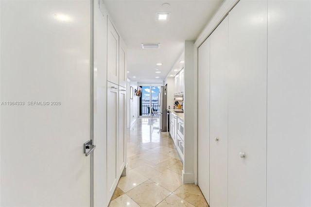 11113 Biscayne Blvd 1258, Miami, FL 33181