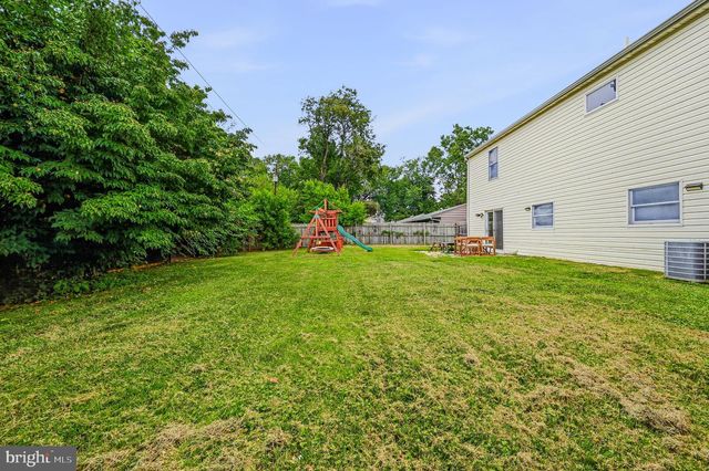 24 KELLER RD, Newark, DE 19713