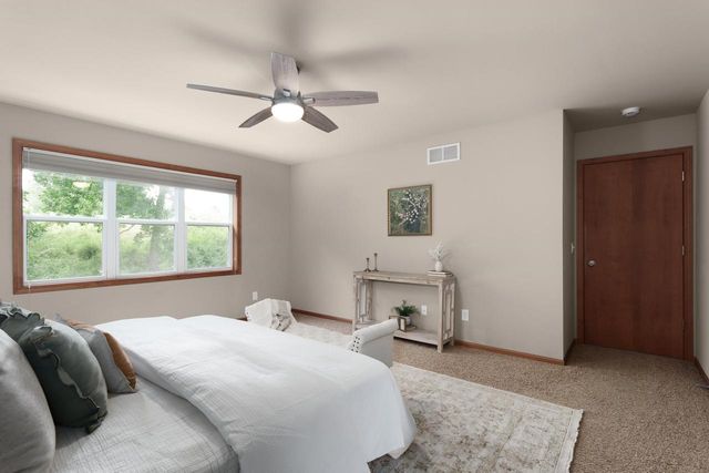 921 South Street, Deforest, WI 53532
