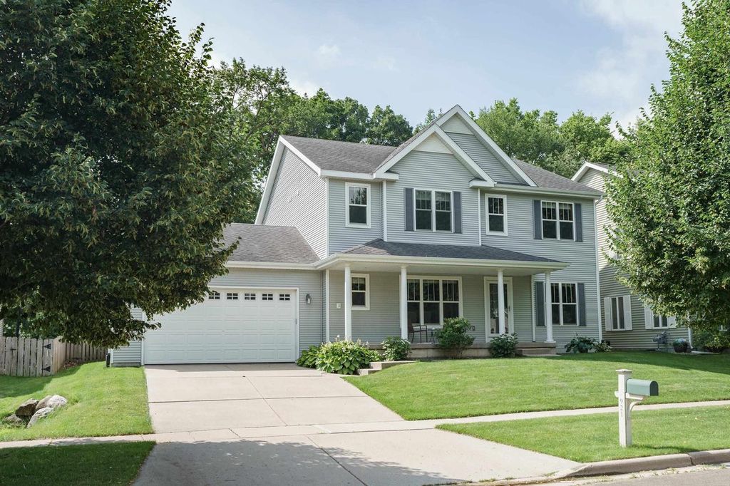 921 South Street, Deforest, WI 53532