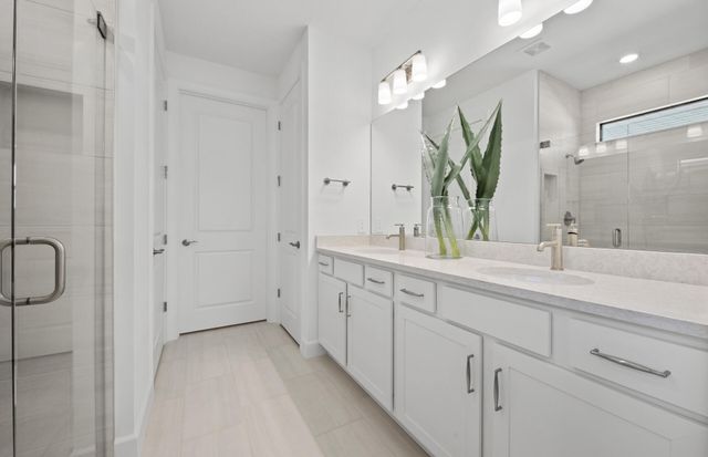 2114 Sequoia, Naples, FL 34120