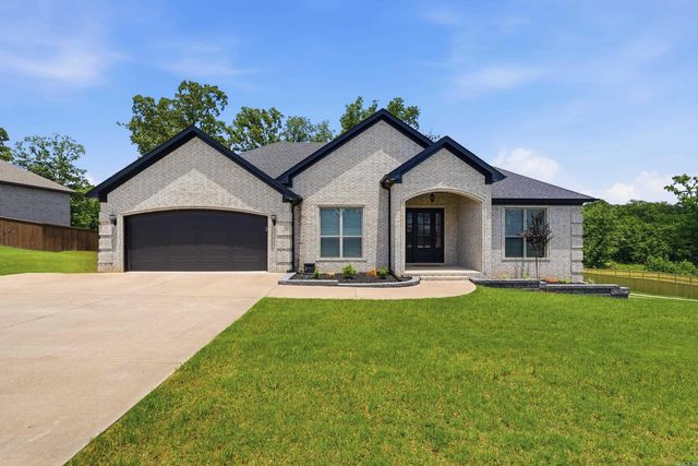 8568 Rapid Water Dr, Sherwood, AR 72120