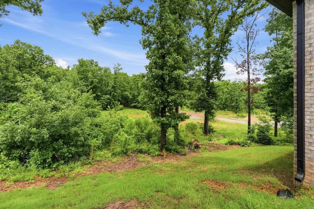 8568 Rapid Water Dr, Sherwood, AR 72120