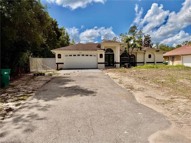 4070 Golden Gate BLVD E, Naples, FL 34120