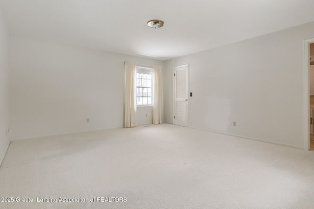 998 Walbridge Drive, East Lansing, MI 48823