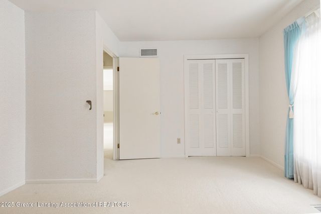 998 Walbridge Drive, East Lansing, MI 48823