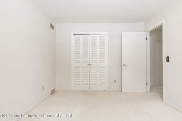 998 Walbridge Drive, East Lansing, MI 48823