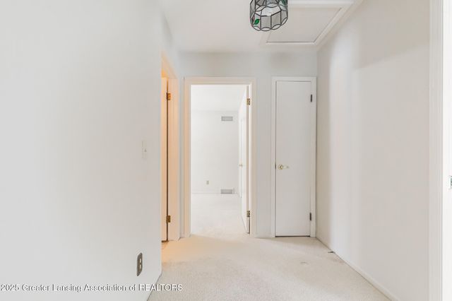 998 Walbridge Drive, East Lansing, MI 48823