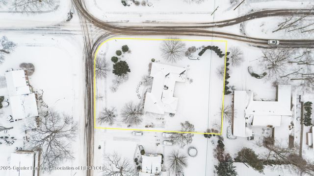 998 Walbridge Drive, East Lansing, MI 48823