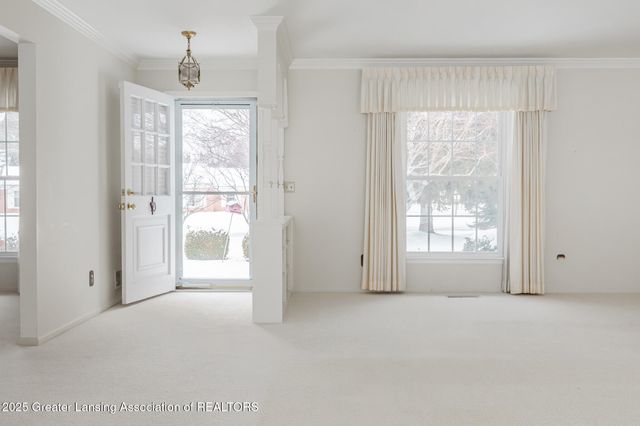 998 Walbridge Drive, East Lansing, MI 48823