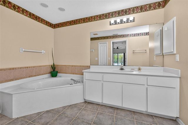 8444 DELONG AVENUE, North Port, FL 34291