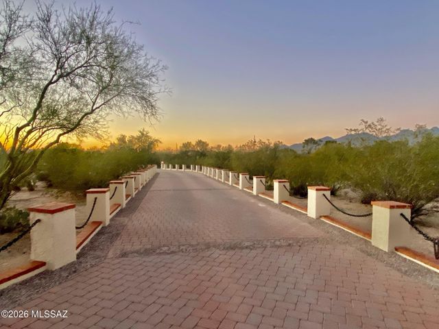 501 S Brown, Tucson, AZ 85710