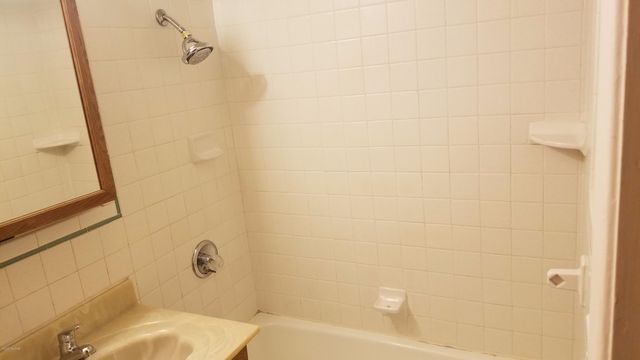 4632 E 32Nd Street, Tucson, AZ 85711