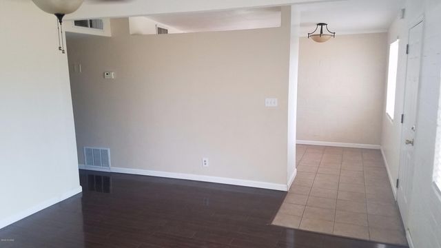 4632 E 32Nd Street, Tucson, AZ 85711