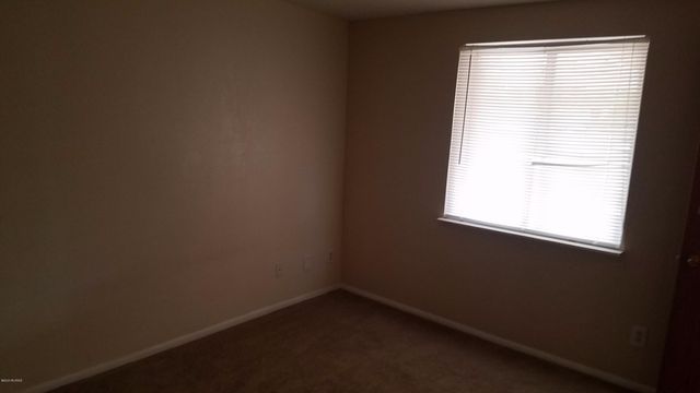 4632 E 32Nd Street, Tucson, AZ 85711