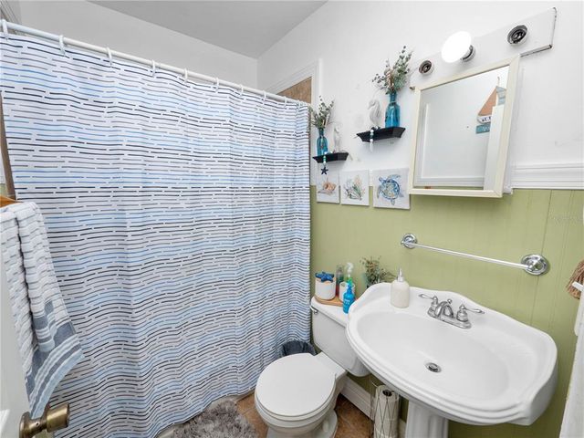 116 S LANIER AVENUE, Fort Meade, FL 33841