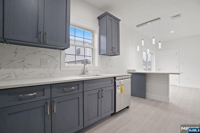 411 A Clinton Avenue, Northvale, NJ 07647