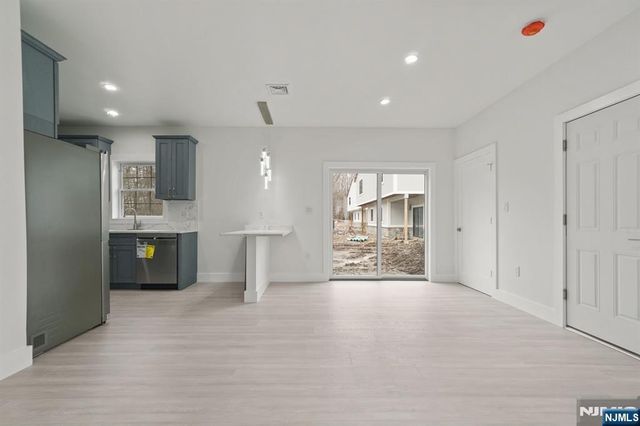 411 A Clinton Avenue, Northvale, NJ 07647