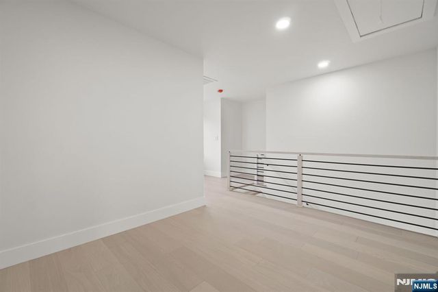 411 A Clinton Avenue, Northvale, NJ 07647