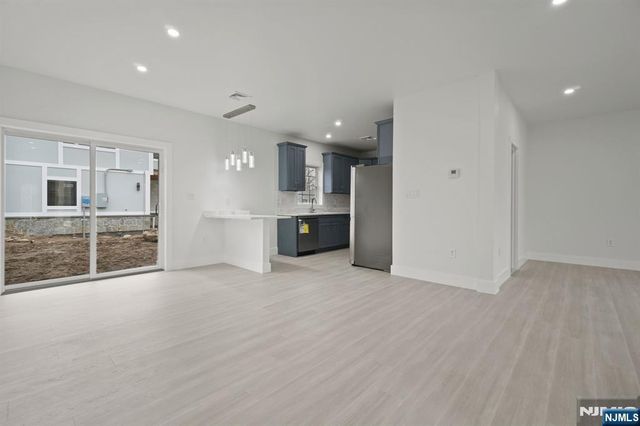 411 A Clinton Avenue, Northvale, NJ 07647