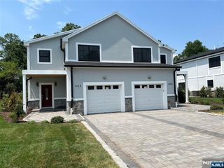 411 A Clinton Avenue, Northvale, NJ 07647
