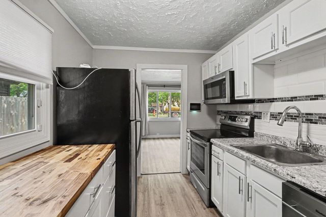 1808 Elder Street, Kalamazoo City, MI 49048