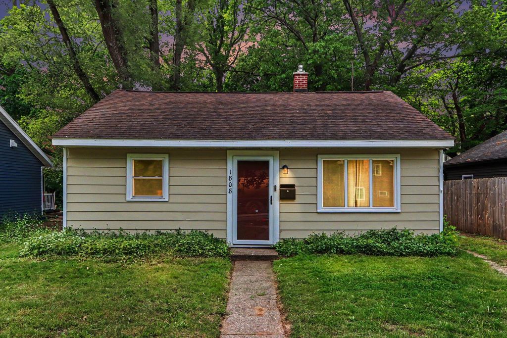 1808 Elder Street, Kalamazoo City, MI 49048