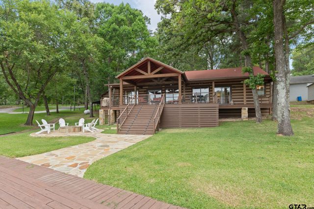 307 King Laurence Ct, Scroggins, TX 75480