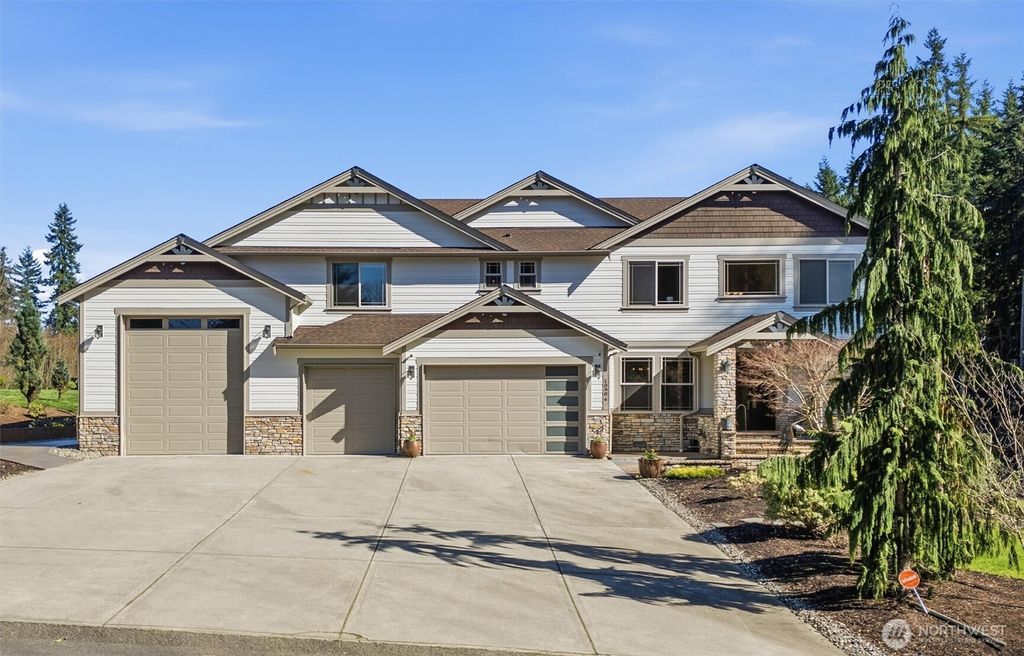 10904 137th Avenue NE, Lake Stevens, WA 98258