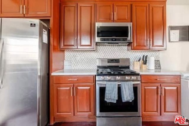 2900 W 80th Street, Inglewood, CA 90305