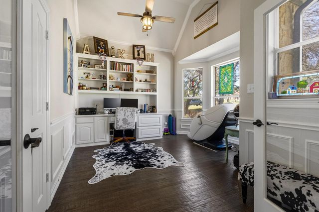 107 Falls Creek Lane, Gunter, TX 75058