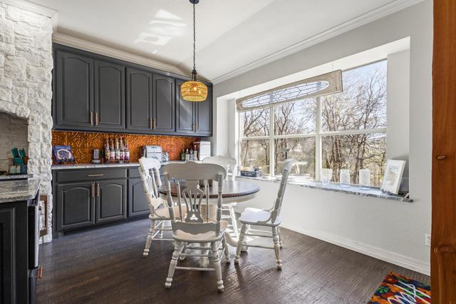 107 Falls Creek Lane, Gunter, TX 75058